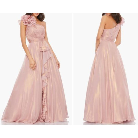 Mac Duggal Iridescent One Shoulder Rosette Ball Gown Rose Gold Size 6 NWT - Picture 1 of 12